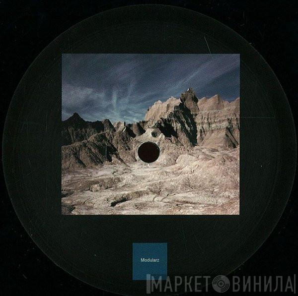 / Exium  Elyas   - Specifics In Realism EP