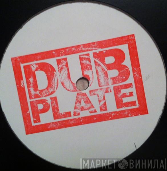  - On A Dubstep Tip (Mungos Hi-Fi Remix) / Rising Star (Jstar Remix)