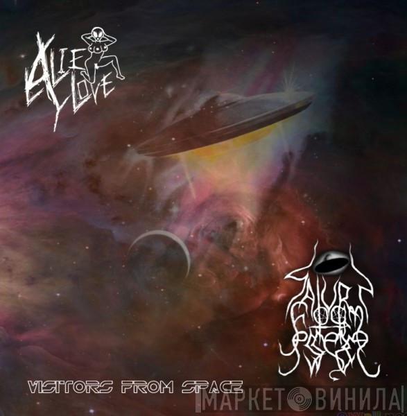 / Saturn Form Essence  Alien Love  - Visitors from space