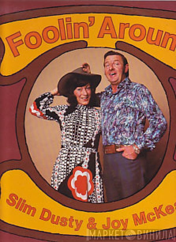 & Slim Dusty  Joy McKean  - Foolin' Around