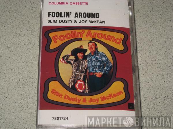 & Slim Dusty  Joy McKean  - Foolin' Around