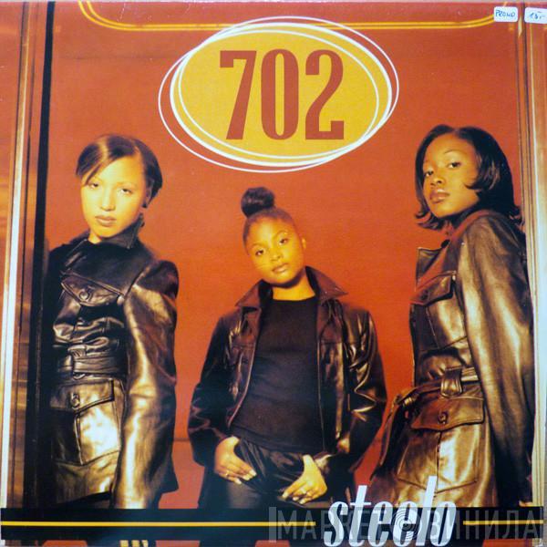 702 - Steelo