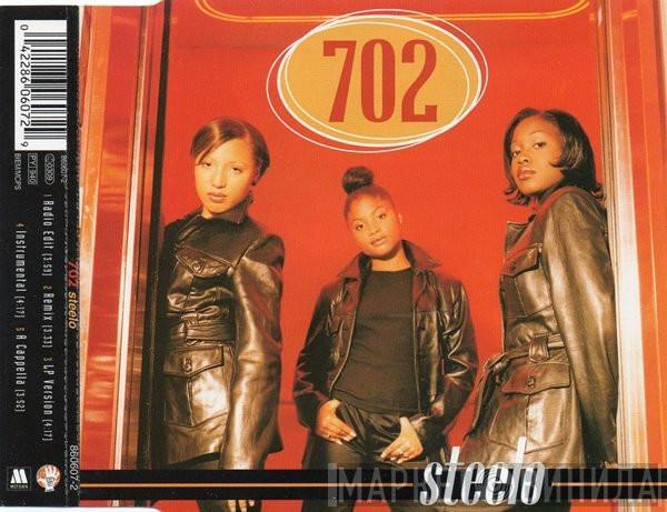  702  - Steelo