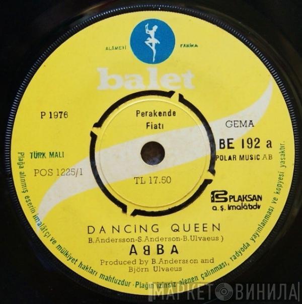  ABBA  - Dancing Queen