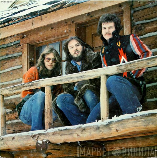  America   - Hideaway