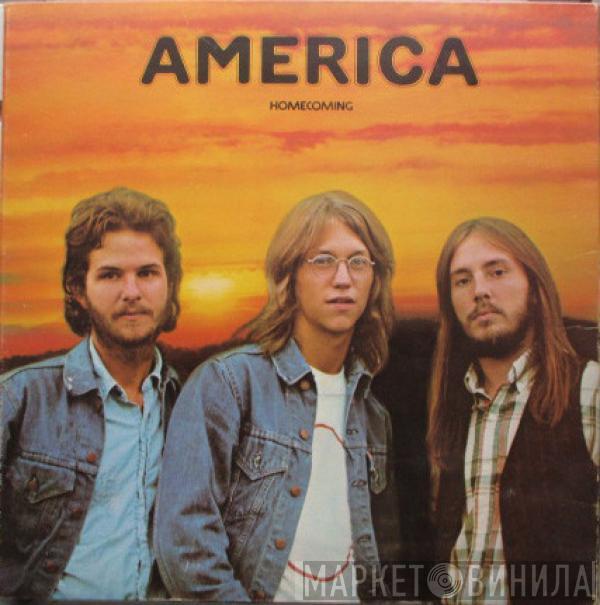  America   - Homecoming