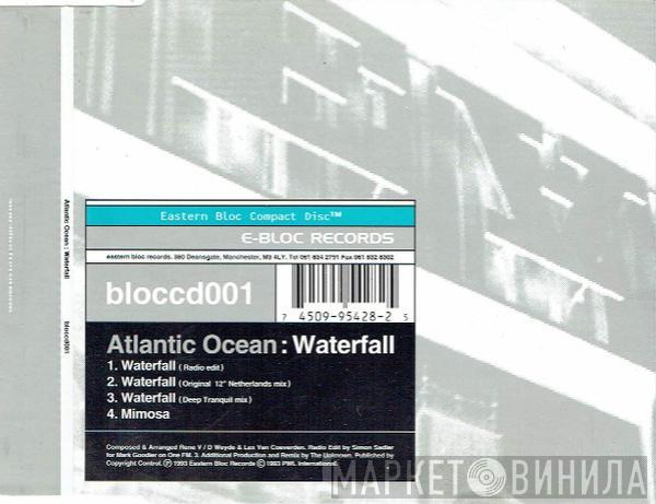 Atlantic Ocean - Waterfall