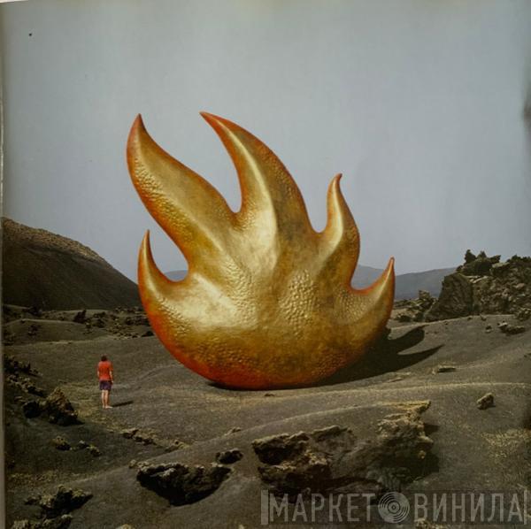  Audioslave  - Audioslave