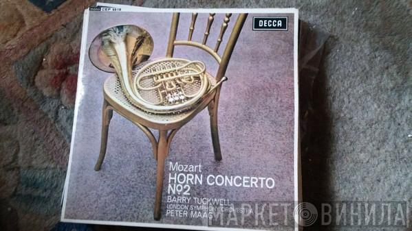 , Barry Tuckwell , Wolfgang Amadeus Mozart , The London Symphony Orchestra  Peter Maag  - Horn Concerto No 2
