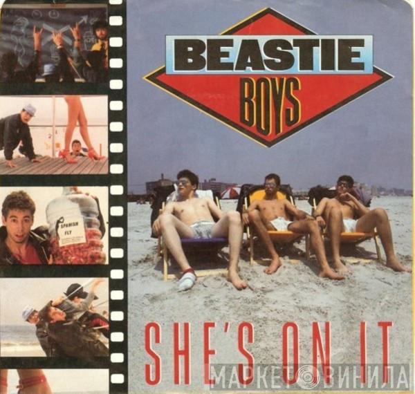  Beastie Boys  - She's On It