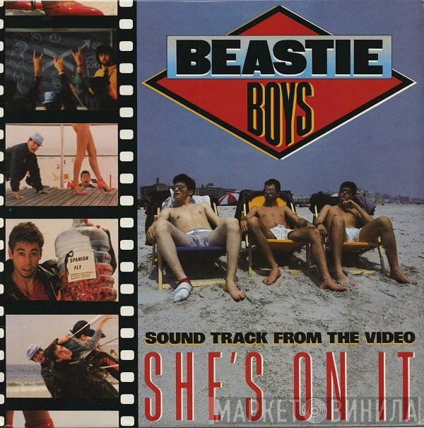  Beastie Boys  - She's On It