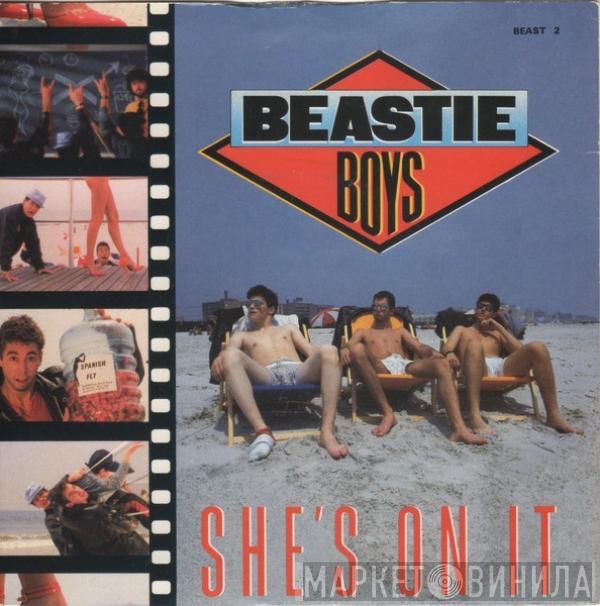 Beastie Boys - She's On It