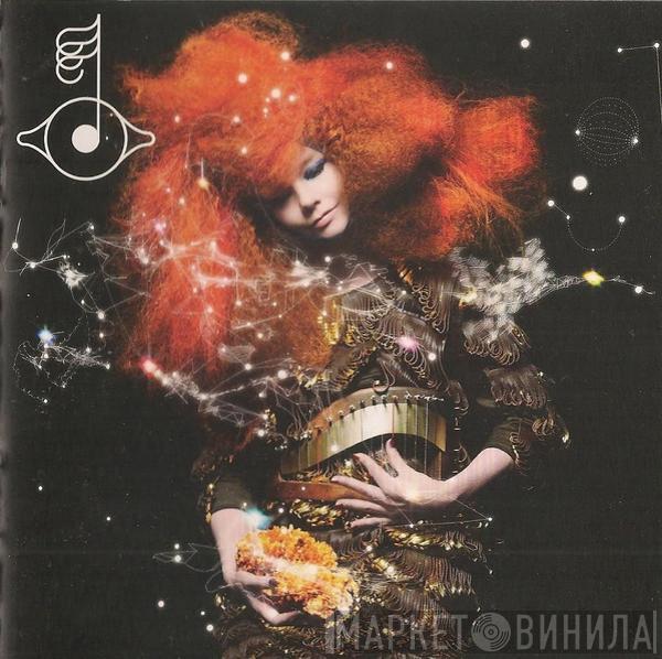  Björk  - Biophilia