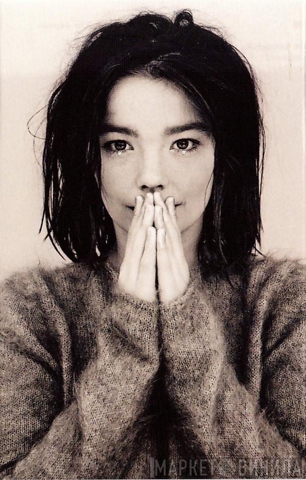  Björk  - Debut