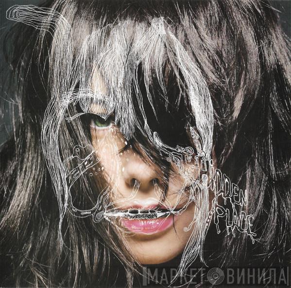 Björk - Hidden Place