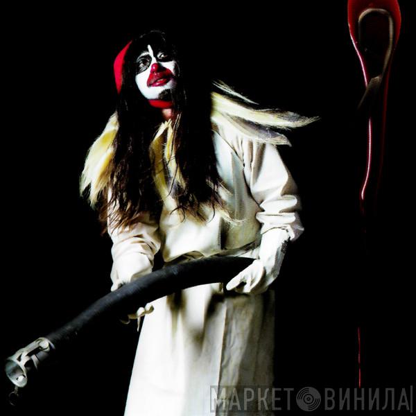  Björk  - The Music From Matthew Barney's Drawing Restraint 9