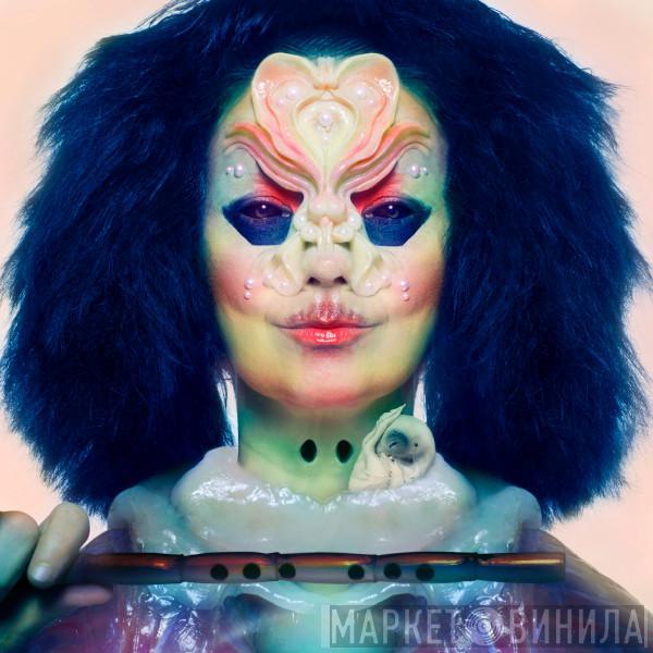  Björk  - Utopia
