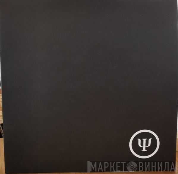 Black Replica - Black Replica