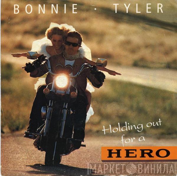  Bonnie Tyler  - Holding Out For A Hero