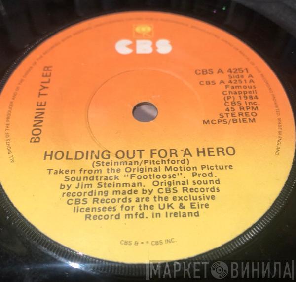  Bonnie Tyler  - Holding Out For A Hero