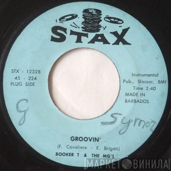  Booker T & The MG's  - Groovin' / Slim Jenkin's Place