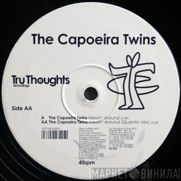 Capoeira Twins - Messin' Around