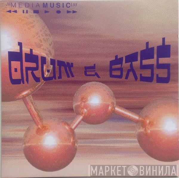 Ché Kropp, Tim Cross - Drum & Bass