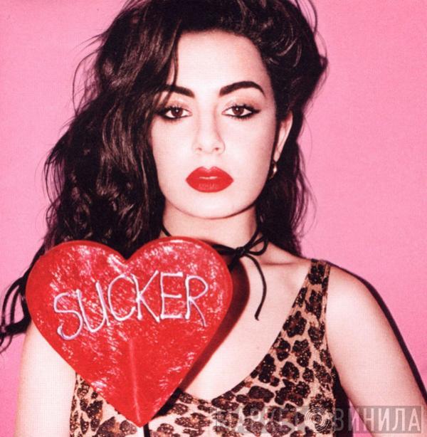 Charli XCX - Sucker