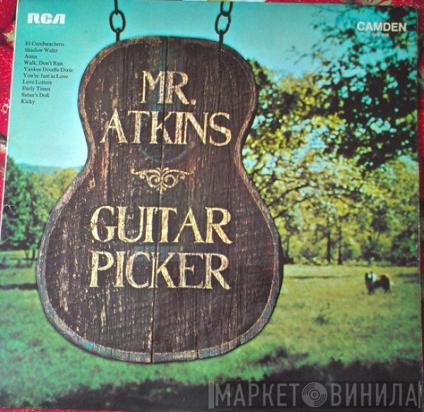 Chet Atkins - Mr Atkins - Guitar Picker