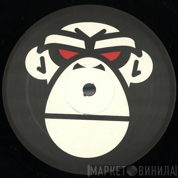 Chimpo, Dub Phizix, Skeptical , MC Fox  - Buzzin / Frontline (Calibre Remix)
