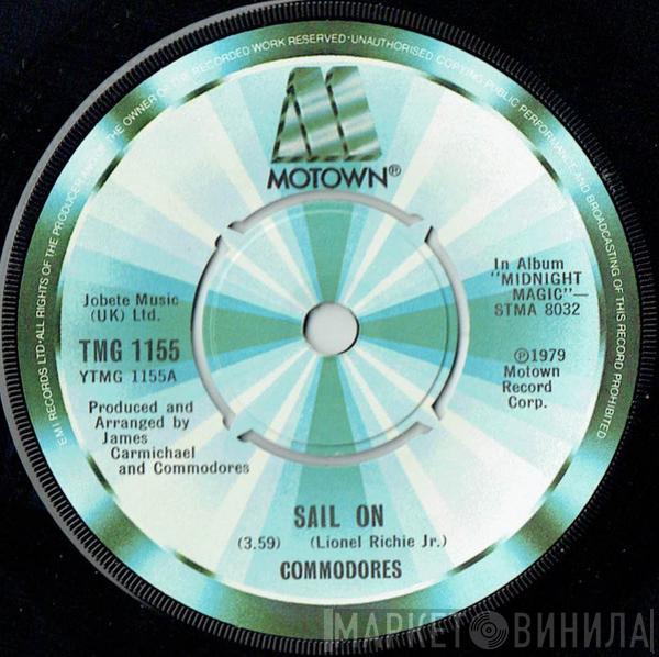  Commodores  - Sail On