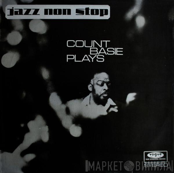  Count Basie  - Count Basie Plays