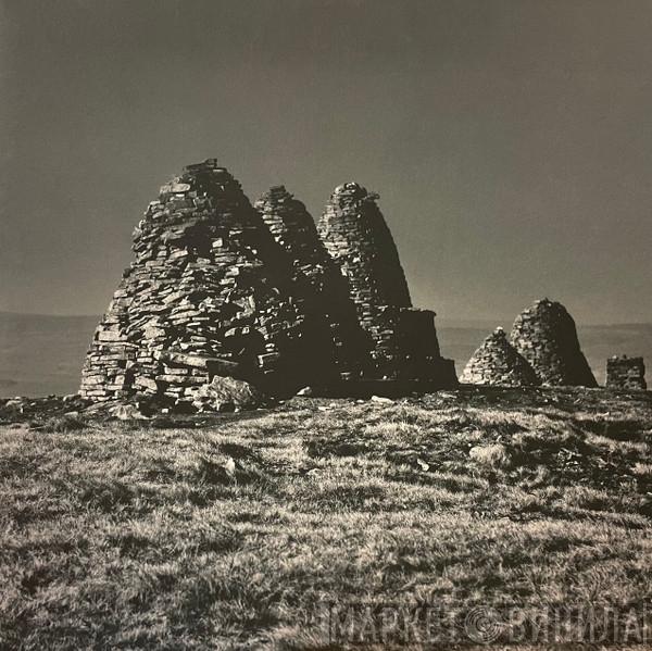 Craven Faults - Standers