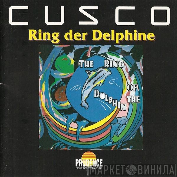  Cusco  - Ring Der Delphine