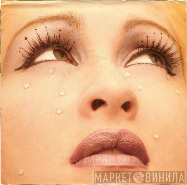 Cyndi Lauper - What's Going On