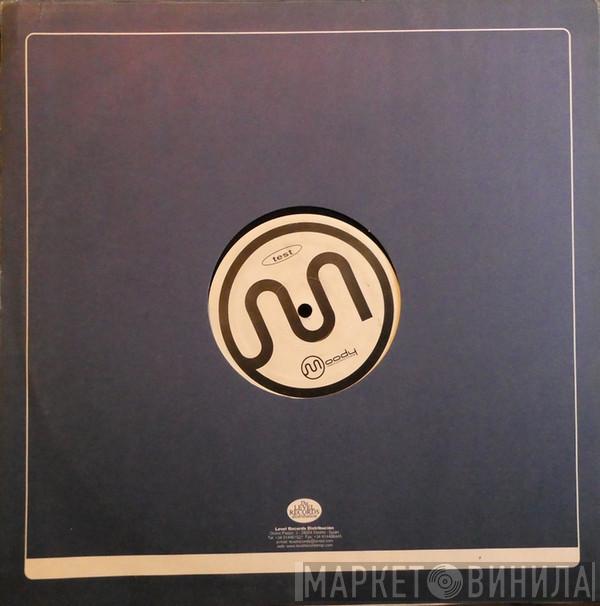 DJ Rhythm - Live From Paris