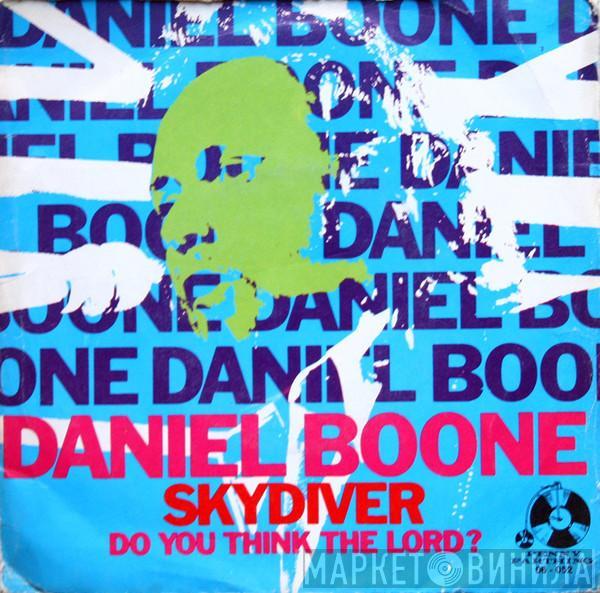 Daniel Boone - Skydiver