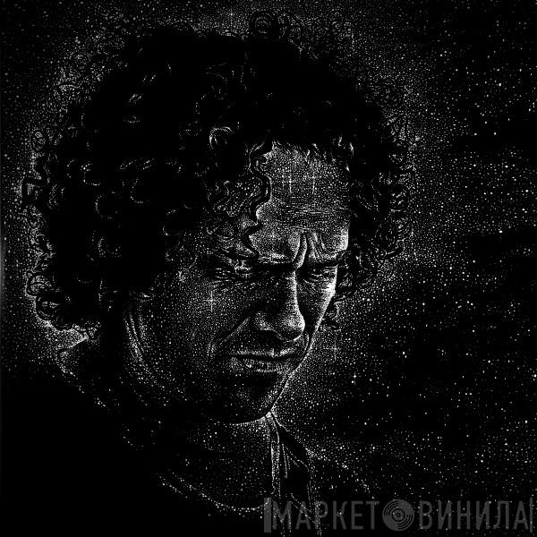 Danny Cavanagh - Monochrome