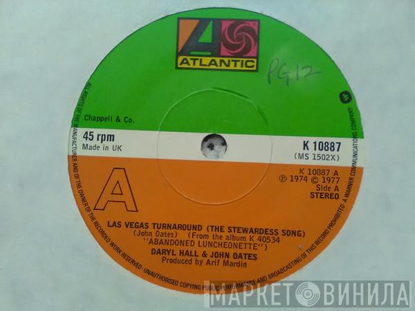 Daryl Hall & John Oates - Las Vegas Turnaround (The Stewardess Song)