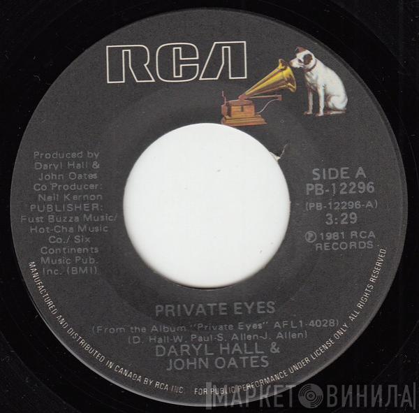  Daryl Hall & John Oates  - Private Eyes