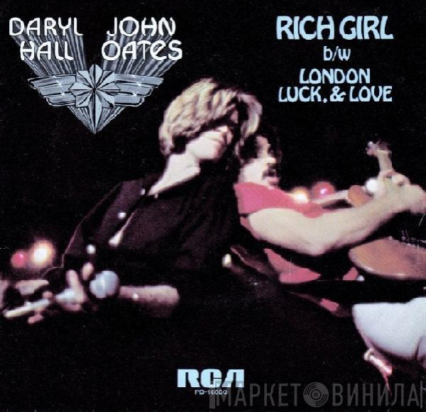  Daryl Hall & John Oates  - Rich Girl