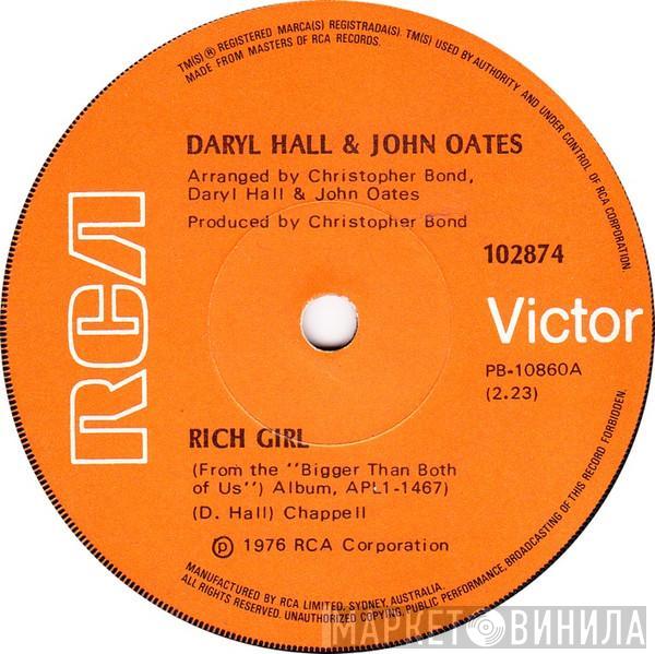  Daryl Hall & John Oates  - Rich Girl