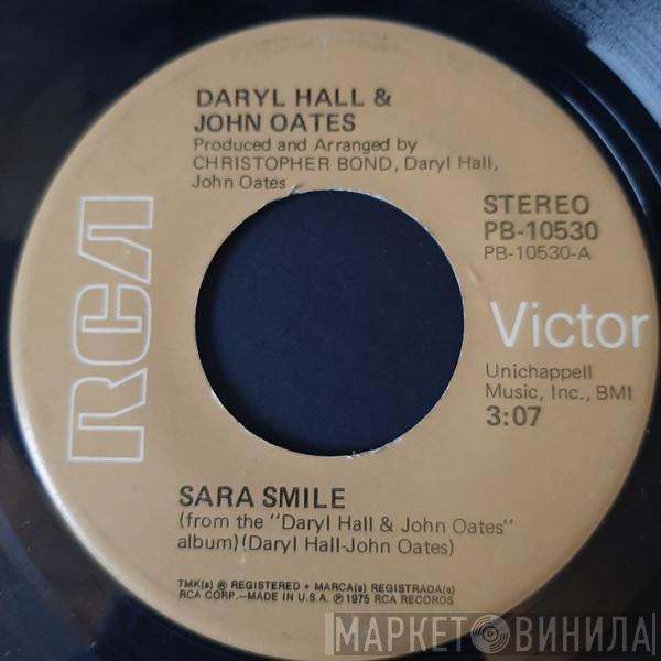  Daryl Hall & John Oates  - Sara Smile