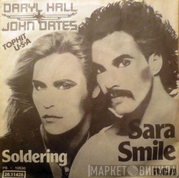  Daryl Hall & John Oates  - Sara Smile