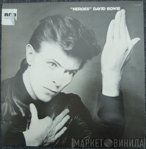  David Bowie  - "Heroes"