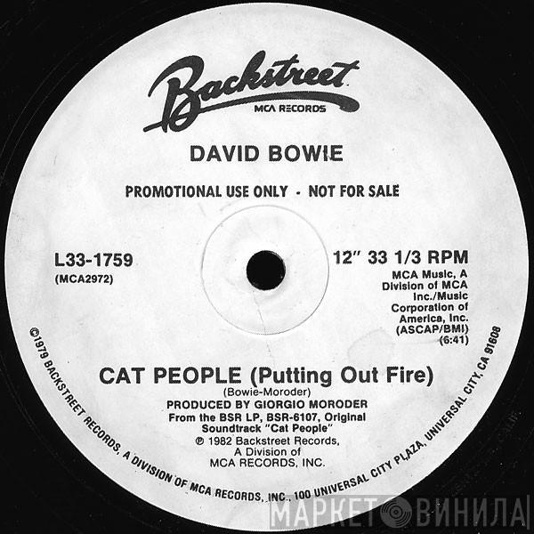  David Bowie  - Cat People (Putting Out Fire)