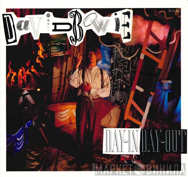  David Bowie  - Day-In Day-Out