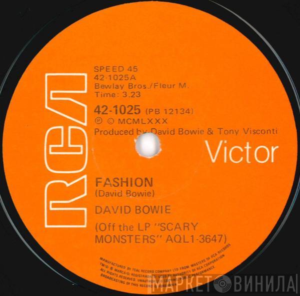  David Bowie  - Fashion