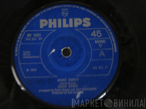  David Bowie  - Space Oddity