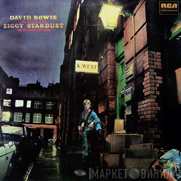 David Bowie - The Rise And Fall Of Ziggy Stardust And The Spiders From Mars